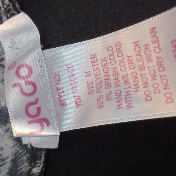 Yado leggings workout pants jr. size medium - Picture 4 of 5